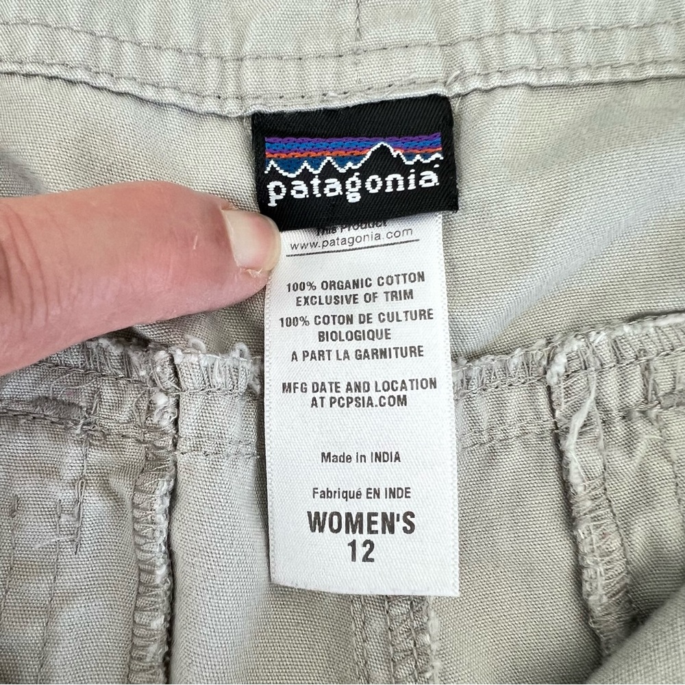 ♦️SOLD♦️PATAGONIA Gray 100% Organic Cotton Flat Front Drawstring Casual Shorts - Picture 10 of 13